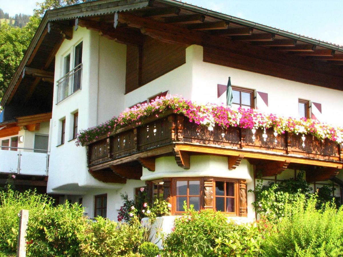 Appartement Lotte Familie Gruenberger Brixen im Thale Ngoại thất bức ảnh